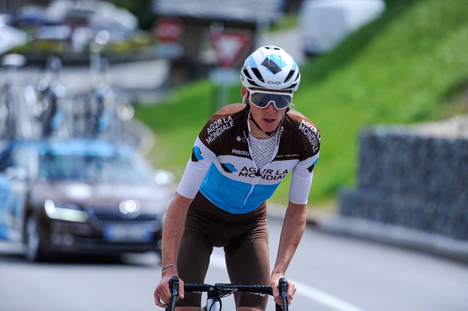BOLLÉ SUPPORTS AG2R LA MONDIALE AT UPCOMING TOUR DE FRANCE WITH ITS LATEST CHRONOSHIELD SUNGLASSES