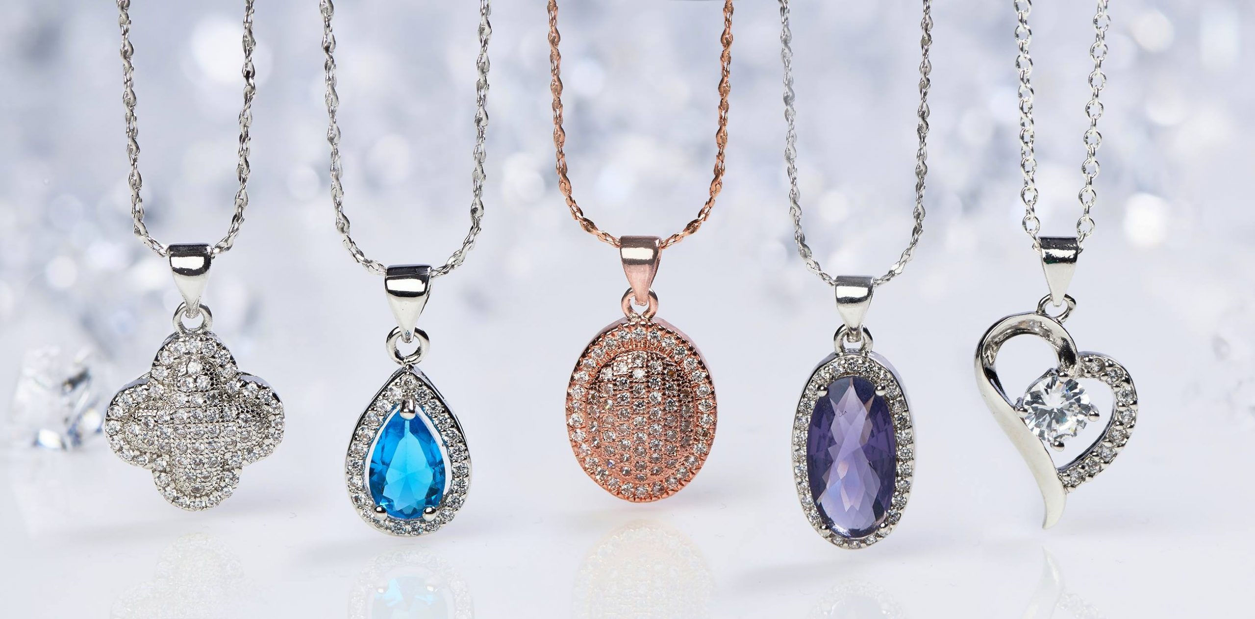 Nikola Valenti Launches NEW Free Jewelry Giveaway